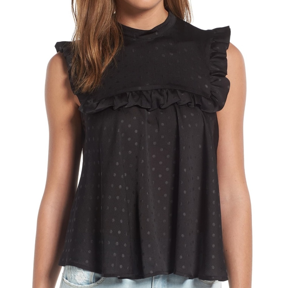 Hinge Bib Top